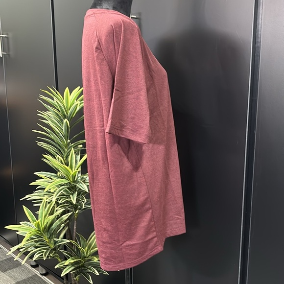 Ariat Rebar Cotton Strong Pre-shrunk,pocket, hidden pen slot,tagless, crew neck - Picture 5 of 8